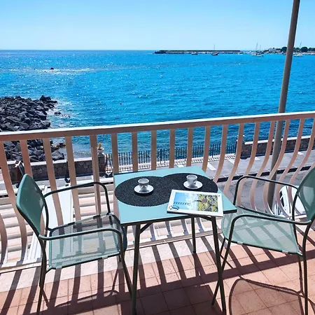 Super Panorama & Astonishing Seaview アパート